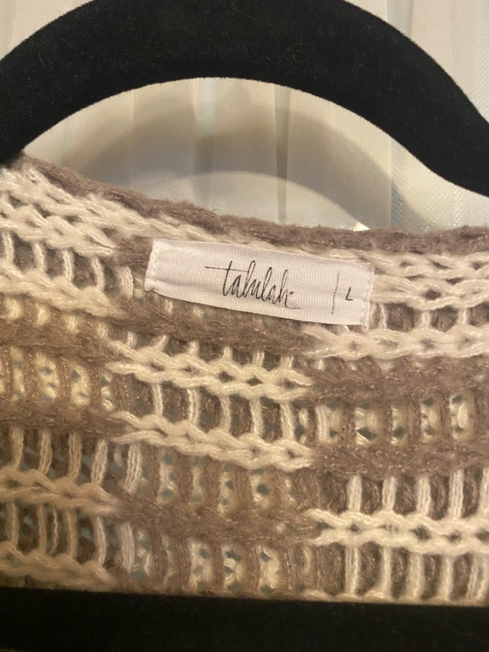 TALULAH Gray and White Checkered Open-Front Cardigan - Picture 3 of 6